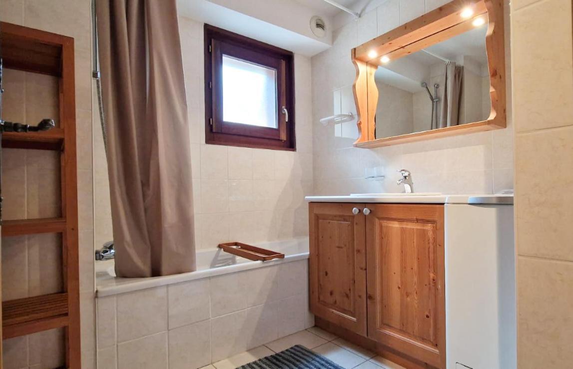 Paljot Apartment ลาชาเปล-ดาบงด็องซ์ ภายนอก รูปภาพ